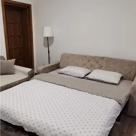 Apartment Markov Foca