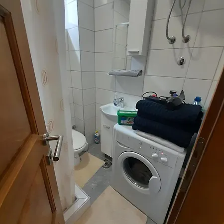 Apartment Markov Foca